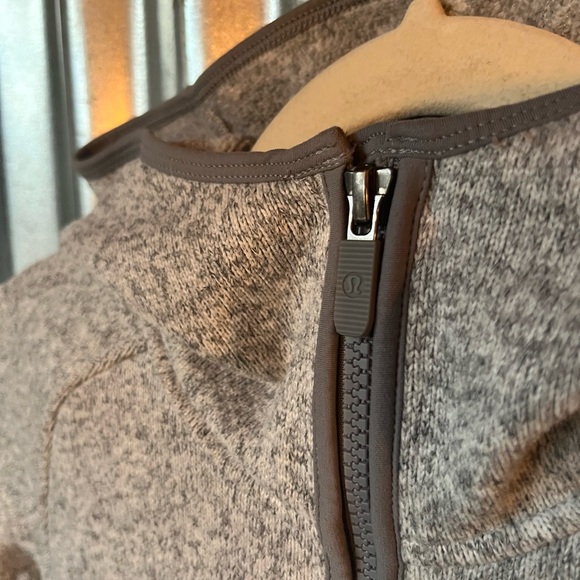 Lululemon Fleece and Thank You - Picture 12 of 14